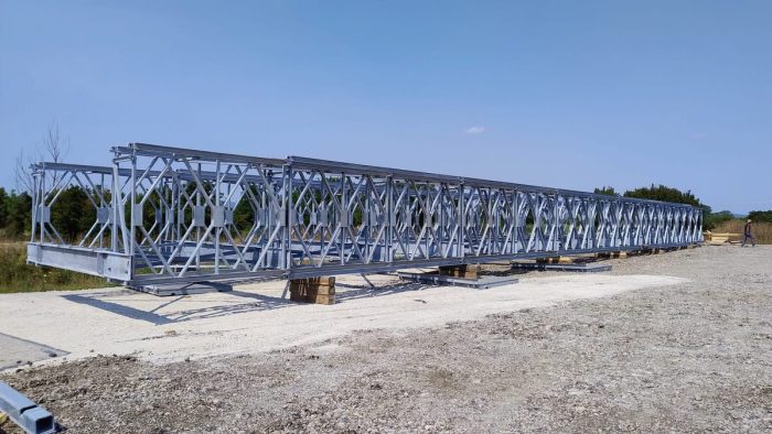 Lavori ponte della SP 327 di Foiano sul Foenna: mercoled&igrave; 22 luglio il varo del ponte Bailey provvisorio