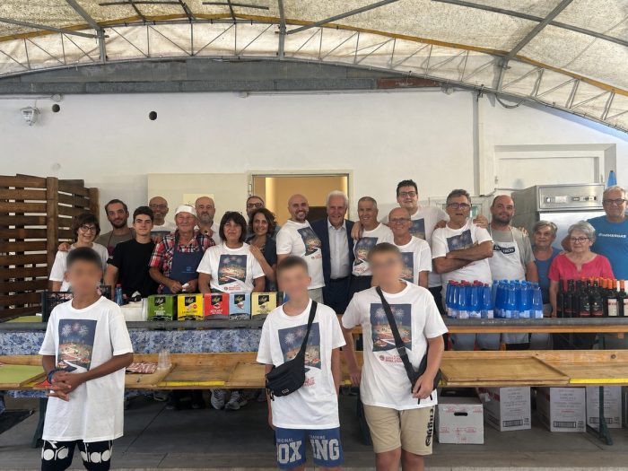 Monteriggioni, torna la Festa dell'Unit&agrave;: tre giorni di dibattiti, musica e comunit&agrave; a Badesse