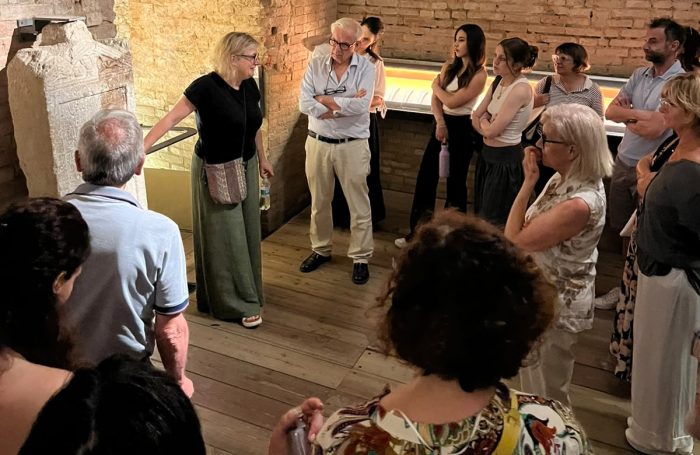 Siena, dal blu egizio alle costellazioni: il Santa Maria rilancia le Notti dell&rsquo;Archeologia