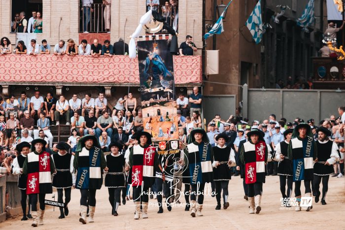 I colori, la passione e i volti del Corteo Storico del 18 agosto - La gallery (2 parte)
