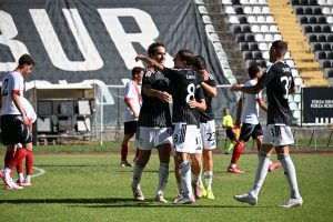 Calcio, il Siena batte la Rondinella e passa il turno di Coppa Italia