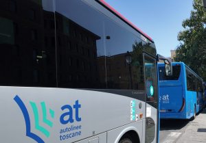 Trasporto pubblico, la protesta dei residenti dei Cappuccini a Siena: "Corse saltate e lunghe attese, cos&igrave; restiamo isolati"