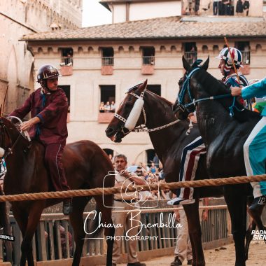 Palio 18 agosto 2026 corsa (24)