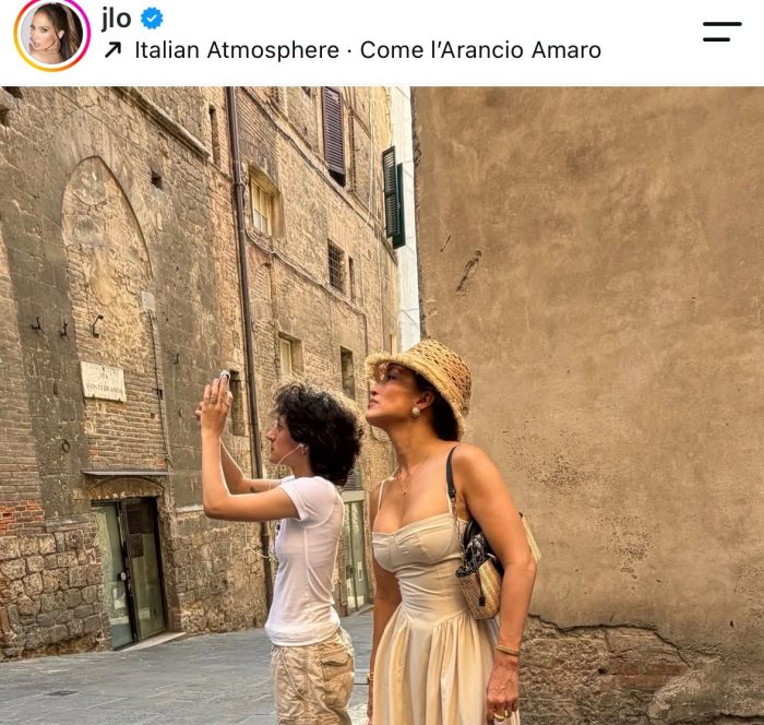 Jennifer Lopez pubblica le foto della vacanza in Italia: tra le tappe anche Siena