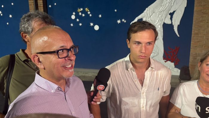 Palio di Siena, i fratelli Westerman si godono Anda e Bola: "Il Palio &egrave; amore. E oggi ha volato davvero"