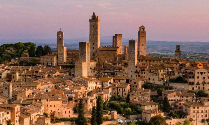 San Gimignano adotta la Carta della Partecipazione Pubblica: &egrave; il primo Comune in Toscana