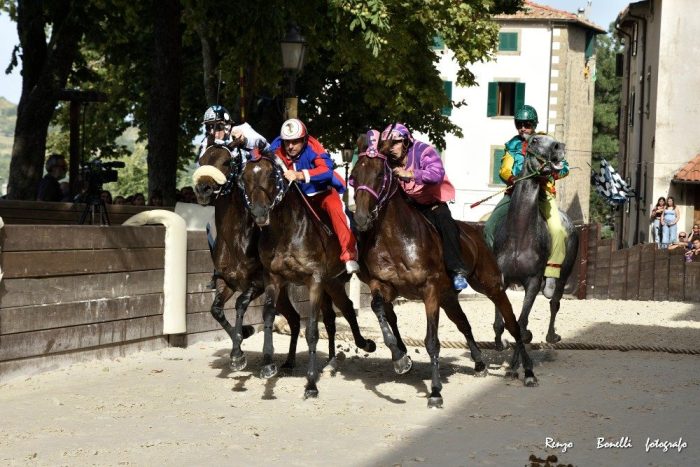 Palio di Castel del Piano 2026, inizia il conto alla rovescia verso l&rsquo;8 settembre