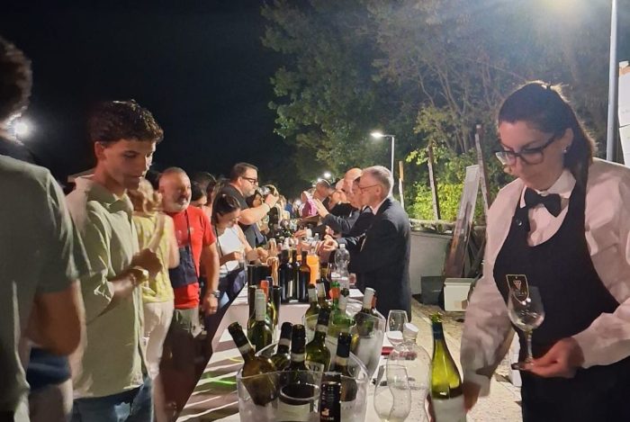 Poggibonsi, 4mila persone per Calici di Stelle sulle mura medicee