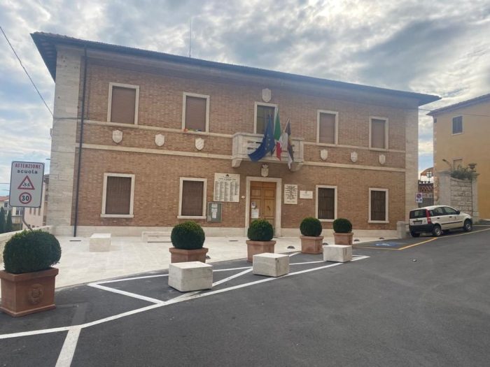Comune di Rapolano Terme, bando di concorso per istruttore amministrativo-contabile