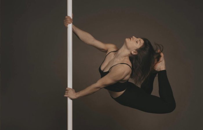 Plurimedagliata nella Pool Dance apre un'associazione a Siena per insegnare la disciplina