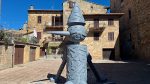 A Pienza il rifiuto diventa arte: le opere di Edoardo Malagigi interrogano ambiente e futuro