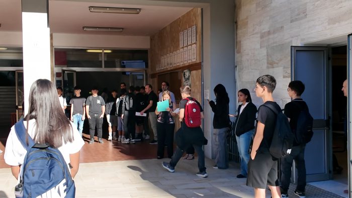 Siena torna sui banchi, le emozioni degli studenti: "Il primo giorno &egrave; sempre speciale"