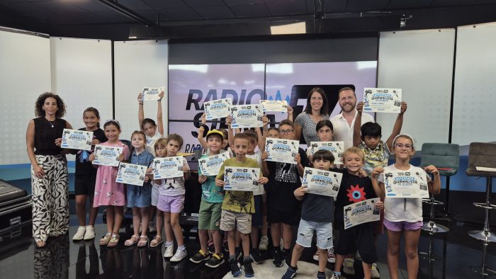 I bambini della Scuola Dupr&eacute; alla scoperta di Siena TV: giornalisti per un giorno