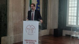 Bright-Night, Telmo Pievani a Siena: "Il coraggio della scienza &egrave; investire nella conoscenza senza pretendere risultati immediati"