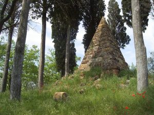 Monteaperti, 766 anni dopo la battaglia tra Guelfi e Ghibellini la memoria torna a vivere sul colle