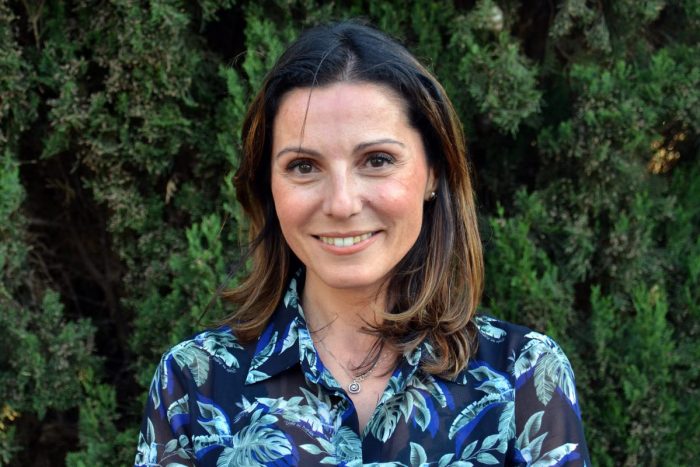 Castelnuovo Berardenga, volontari davanti alla scuola primaria di Quercegrossa per rendere pi&ugrave; sicuro l&rsquo;ingresso degli alunni