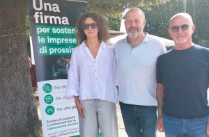 Sinalunga partecipa alla mobilitazione per il commercio di vicinato