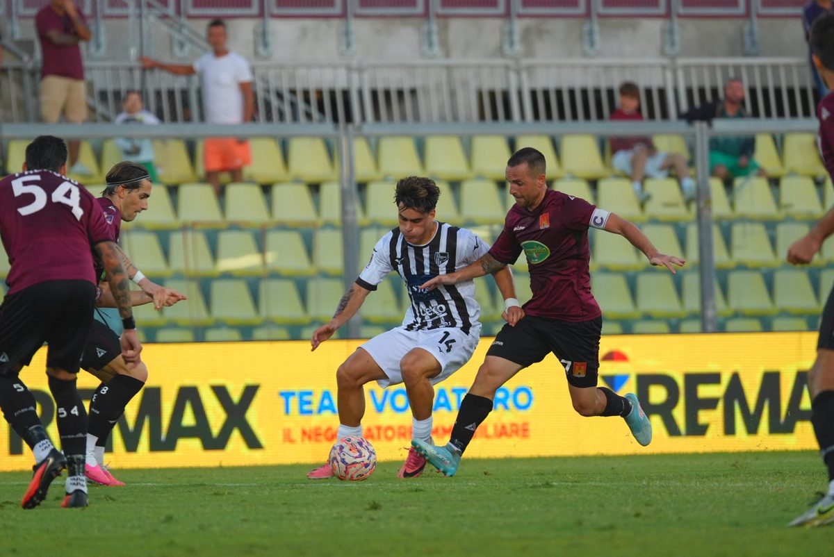 La Pianese esce sconfitta dalla sfida con il Livorno: 3-2 all’Armando Picchi