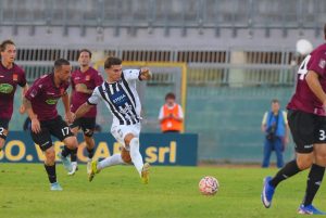 Calcio, la Pianese esce sconfitta dalla sfida con il Livorno. Zanchetta: "Dobbiamo essere pi&ugrave; cattivi"