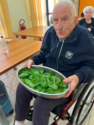 Sociale: a Montalcino il pesto prodotto in Rsa dagli anziani contadini