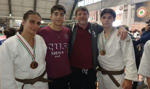 CUS Siena Judo protagonista al torneo internazionale di Asti: oro per Leonardo Benza e bronzo per Adelaide Sassetti