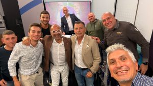 Dalle scuderie al campo di calcio: a Siena nasce la Nazionale dei fantini