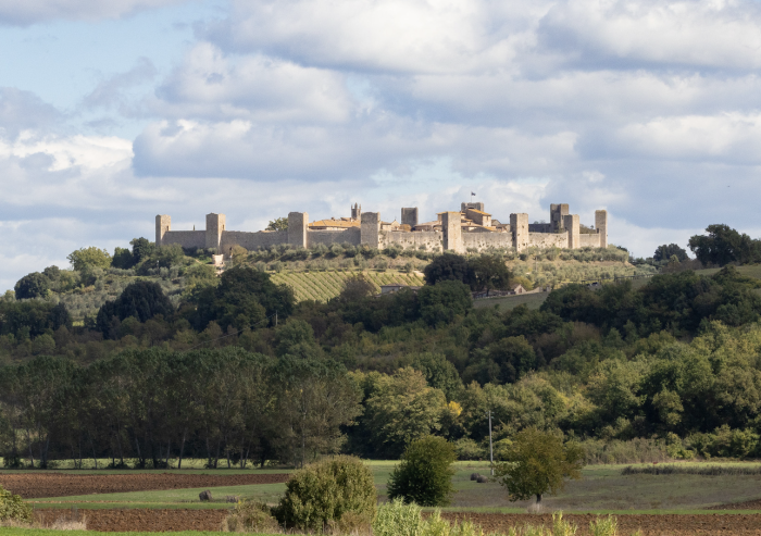 Monteriggioni, approvato il nuovo regolamento per l&rsquo;uso e la gestione degli impianti sportivi