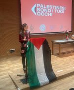 “Palestinesi sono i tuoi occhi”, Siena si unisce al teatro mondiale: all’UniStraSi in scena le storie di Gaza