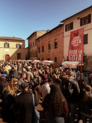 Colle di Val d'Elsa, domenica Colle Alta celebra la Gota Cotta: torna &ldquo;Bada che Gota&rdquo;
