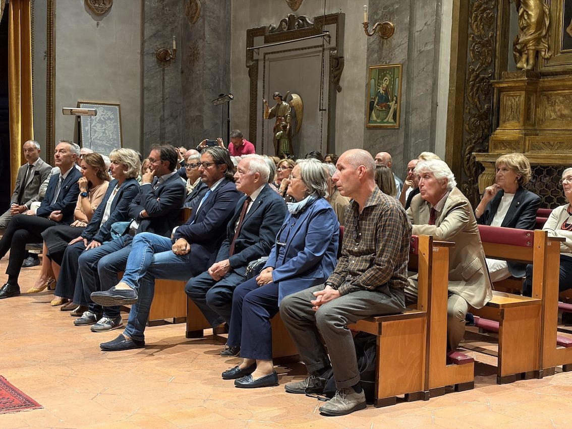 Asp, restaurata e restituita alla città la pala d’altare dedicata a San Frances…
