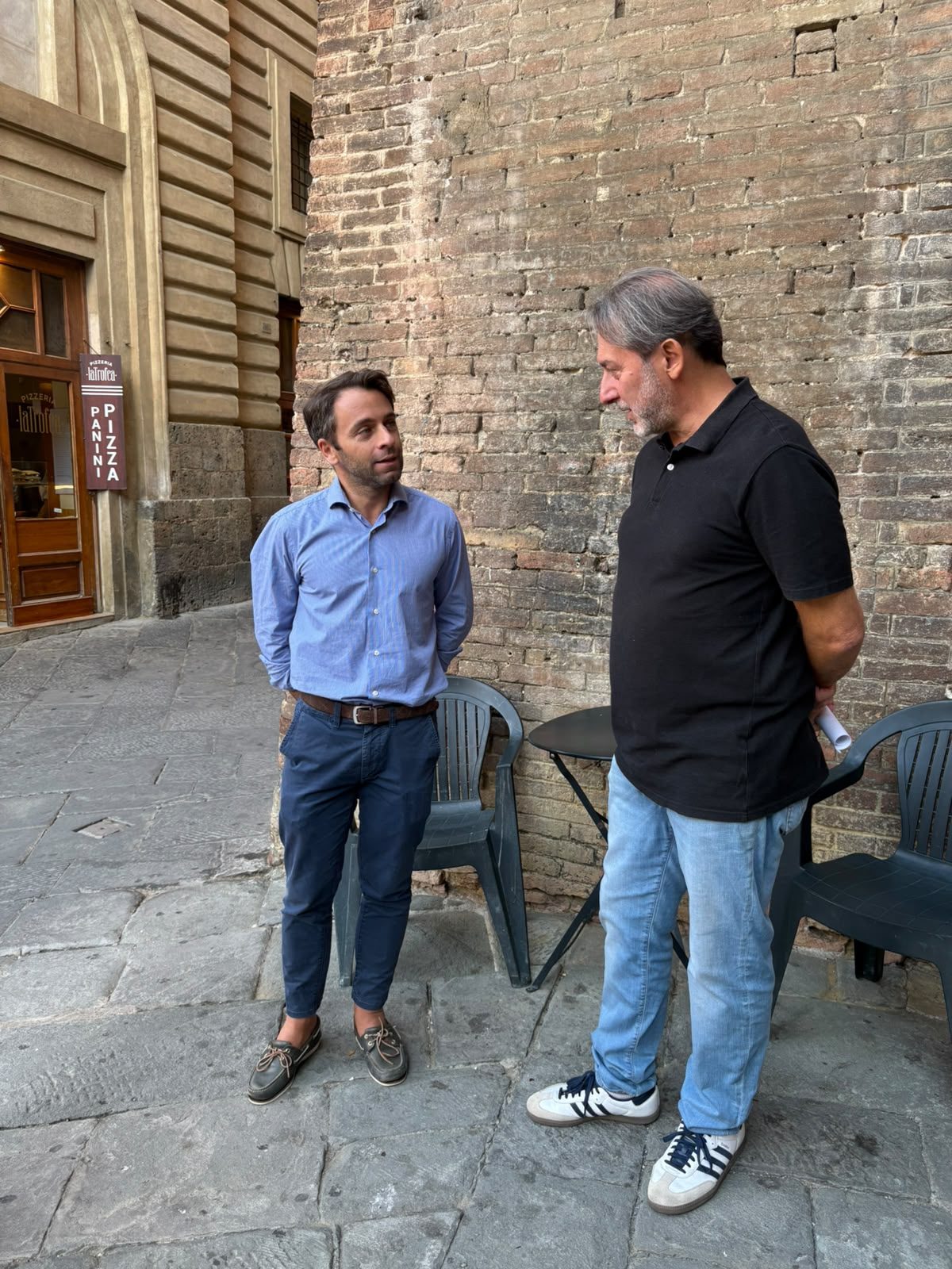 cs raccolta firme commercio vicinato ERRATA CORRIGE