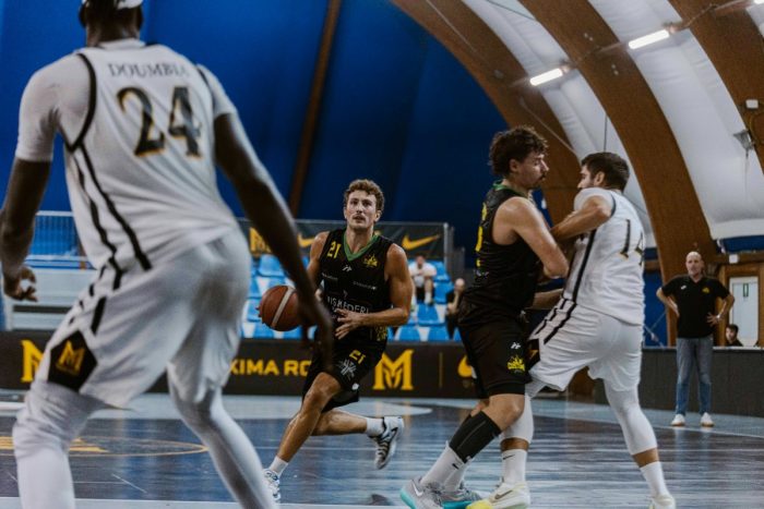Basket, prima sconfitta della stagione per il Costone Siena che si arrende a Roma