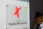 Arci Siena dedica a Fausto Bertoncini il saloncino e un murales