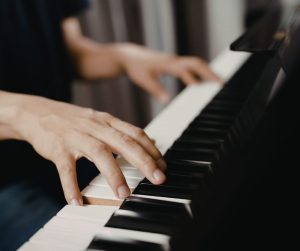 Siena, Manuel de Falla in tre concerti: al Franci l&rsquo;integrale per pianoforte, voce e musica da camera
