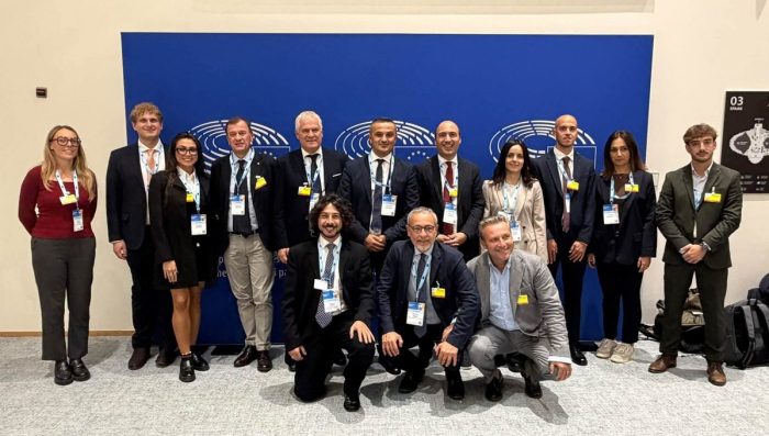 Provincia di Siena, missione a Bruxelles della presidente Carletti: "Fondi a rischio per servizi e famiglie"