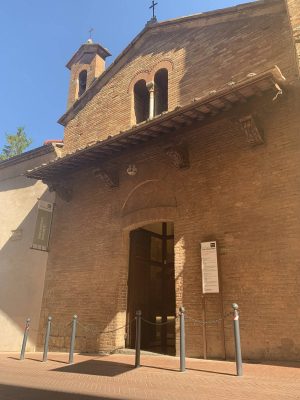 San Gimignano, letture e musica nella Chiesa di San Lorenzo in Ponte con &ldquo;Parole di Pace. Profumo di pace&rdquo;