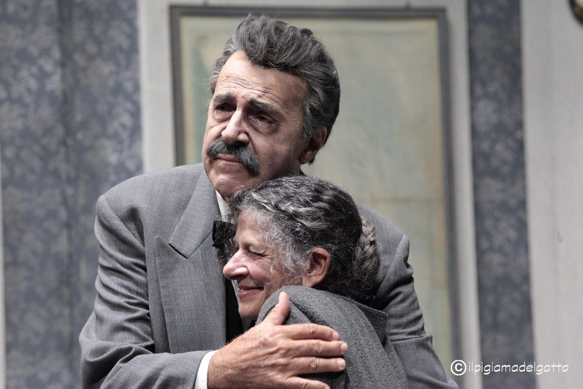 Tullio Solenghi apre la nuova stagione di prosa a Poggibonsi con un omaggio a G…