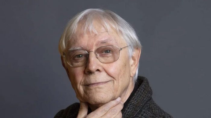 Milo Manara ad Abbadia Isola: il Medioevo di Eco prende vita fra mistero, arte e desiderio