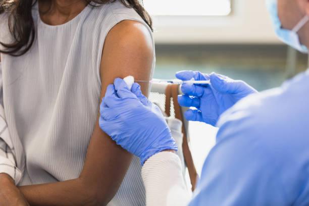 Influenza e Covid, partono nell'Asl Toscana sud est le campagne di vaccinazione